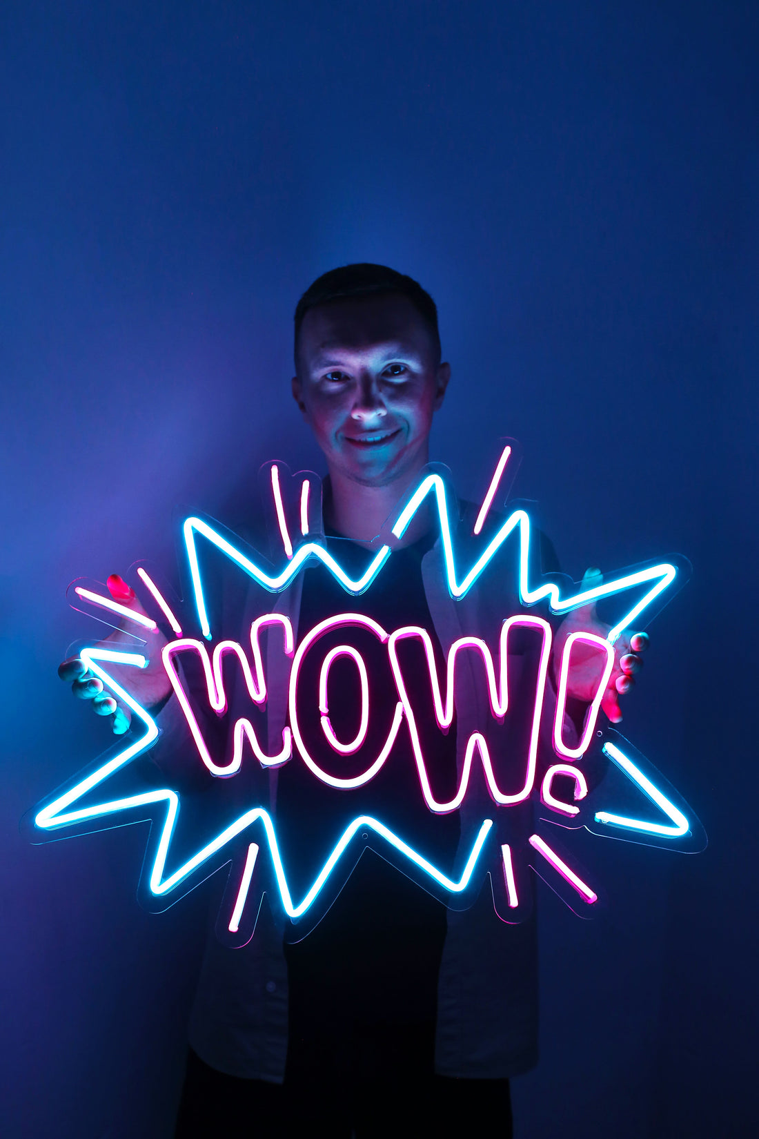 How Event Planners Use Custom Neon Signs to Increase Bookings